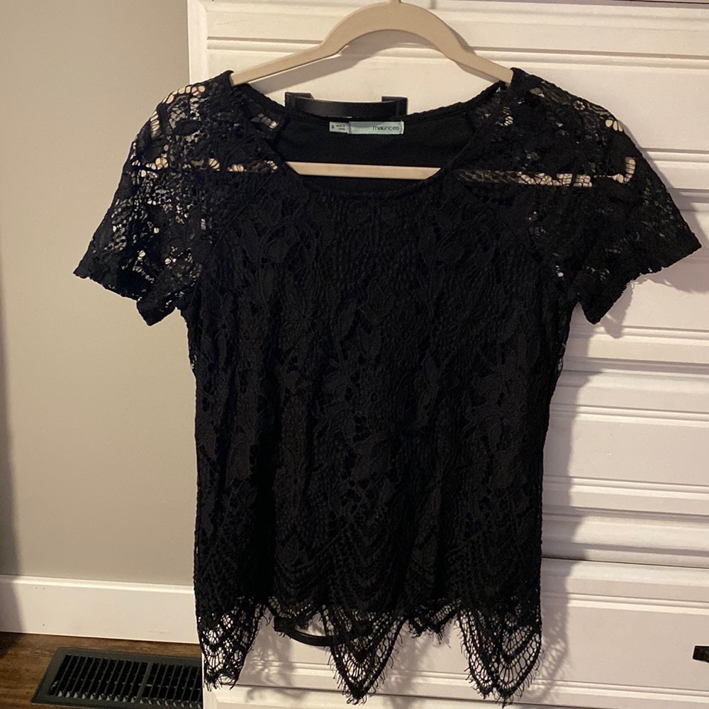Great condition black lace blouse!